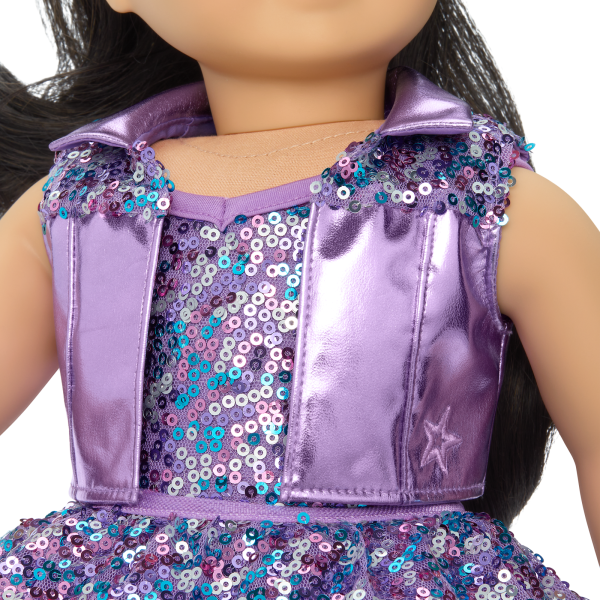 Truly Me™ #111 Doll & Dance All Day Set with wavy black-brown hair