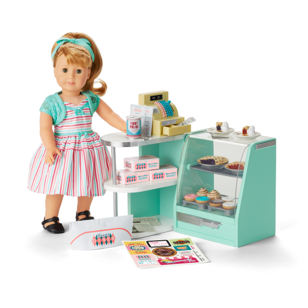 Maryellen's™ Seaside Diner Bakery Case for 18-inch Dolls (Historical Characters)