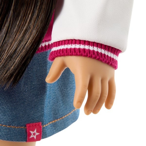 Truly Me™ 18-inch Doll #130 with straight black-brown hair