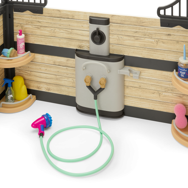 Honeycrisp Hill Horse Stable (Girl of the Year™ 2024)