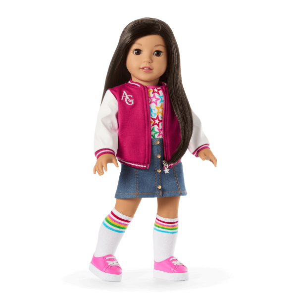 Truly Me™ 18-inch Doll #124 with straight black-brown hair