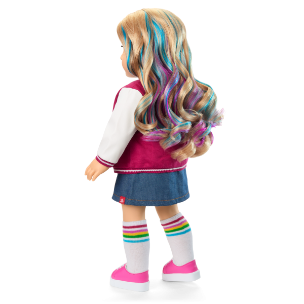 Truly Me™ 18-inch Doll #110 with wavy blonde hair