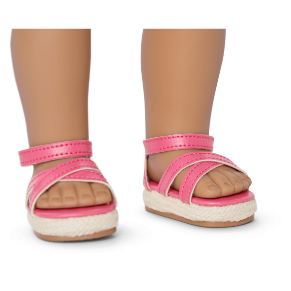 Truly Me™ 18-inch Doll #117 + Show Your Sweet Side Accessories