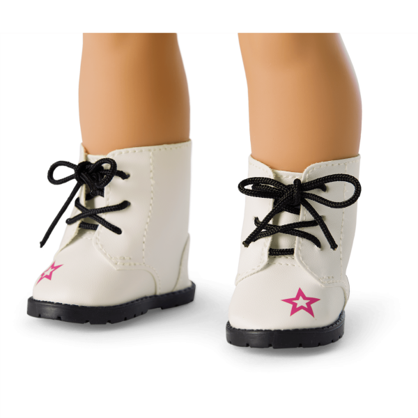 Truly Me™ 18-inch Doll #107 + Show Your Strong Side Accessories