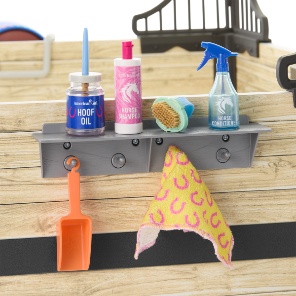 Honeycrisp Hill Horse Stable (Girl of the Year™ 2024)