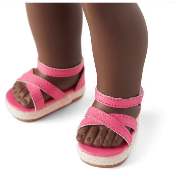 Truly Me™ 18-inch Doll #109 + Show Your Sweet Side Accessories