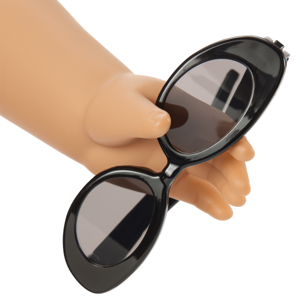 Nicki Hoffman™ Doll. Journal & Accessories (Historical Characters)